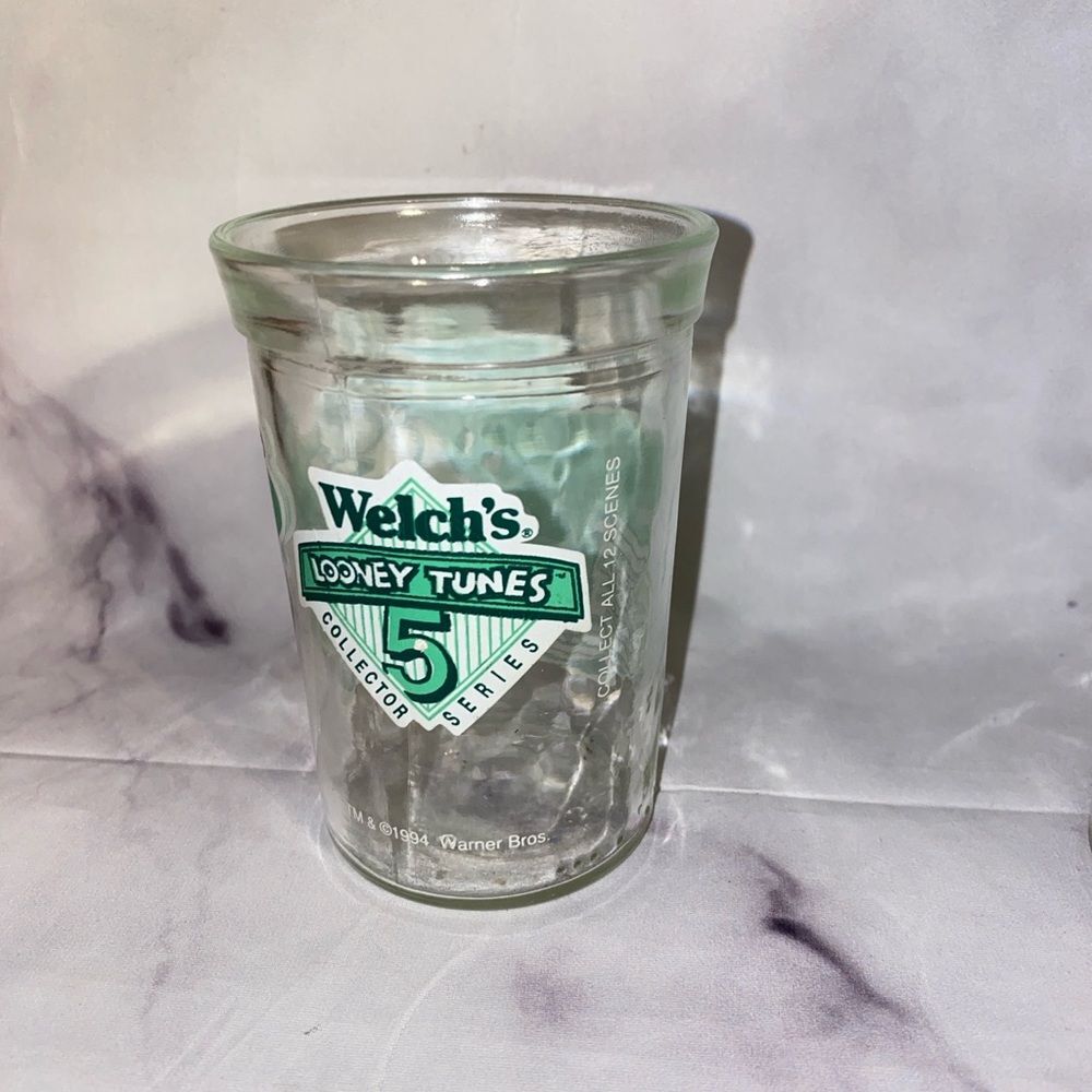 Vtg 1994 Welch's Looney Tunes 5 Taz Blowing Bubbles Straight Jelly glass